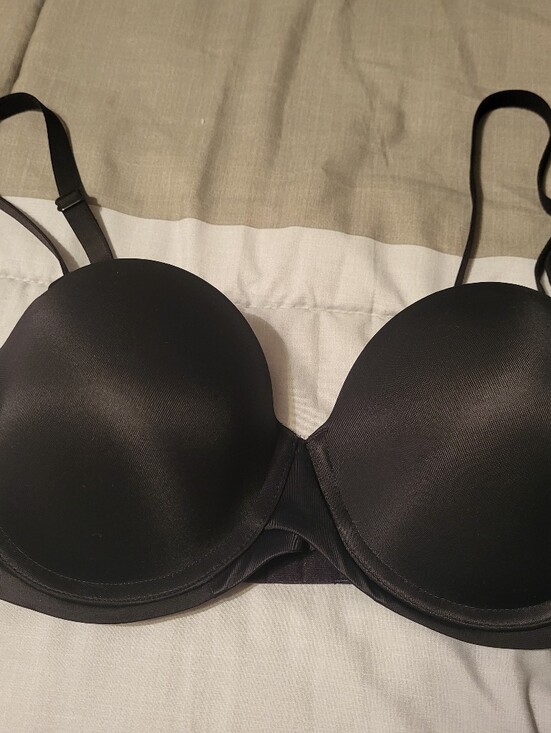 Maidenform Other - Maidenform Smooth T-Shirt Bra 38B - Black